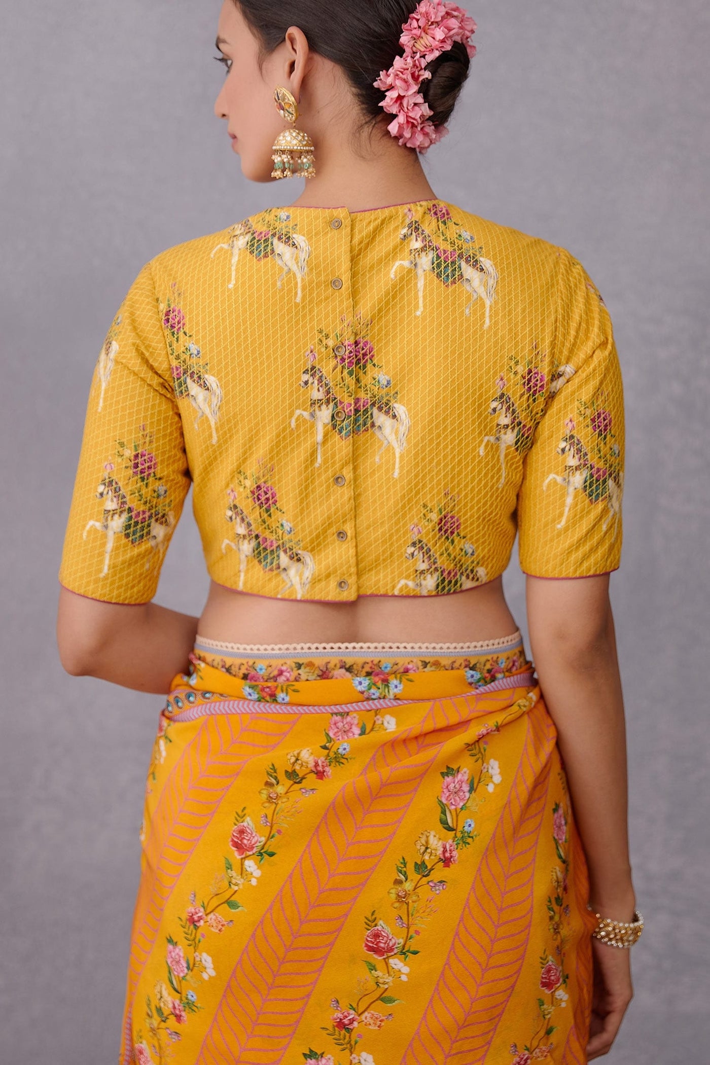 Sunehra Aashvani Blouse - Indian Clothing in Denver, CO, Aurora, CO, Boulder, CO, Fort Collins, CO, Colorado Springs, CO, Parker, CO, Highlands Ranch, CO, Cherry Creek, CO, Centennial, CO, and Longmont, CO. Nationwide shipping USA - India Fashion X