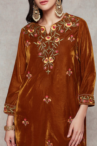 Brown Embroidered Kurta Set - Indian Clothing in Denver, CO, Aurora, CO, Boulder, CO, Fort Collins, CO, Colorado Springs, CO, Parker, CO, Highlands Ranch, CO, Cherry Creek, CO, Centennial, CO, and Longmont, CO. Nationwide shipping USA - India Fashion X