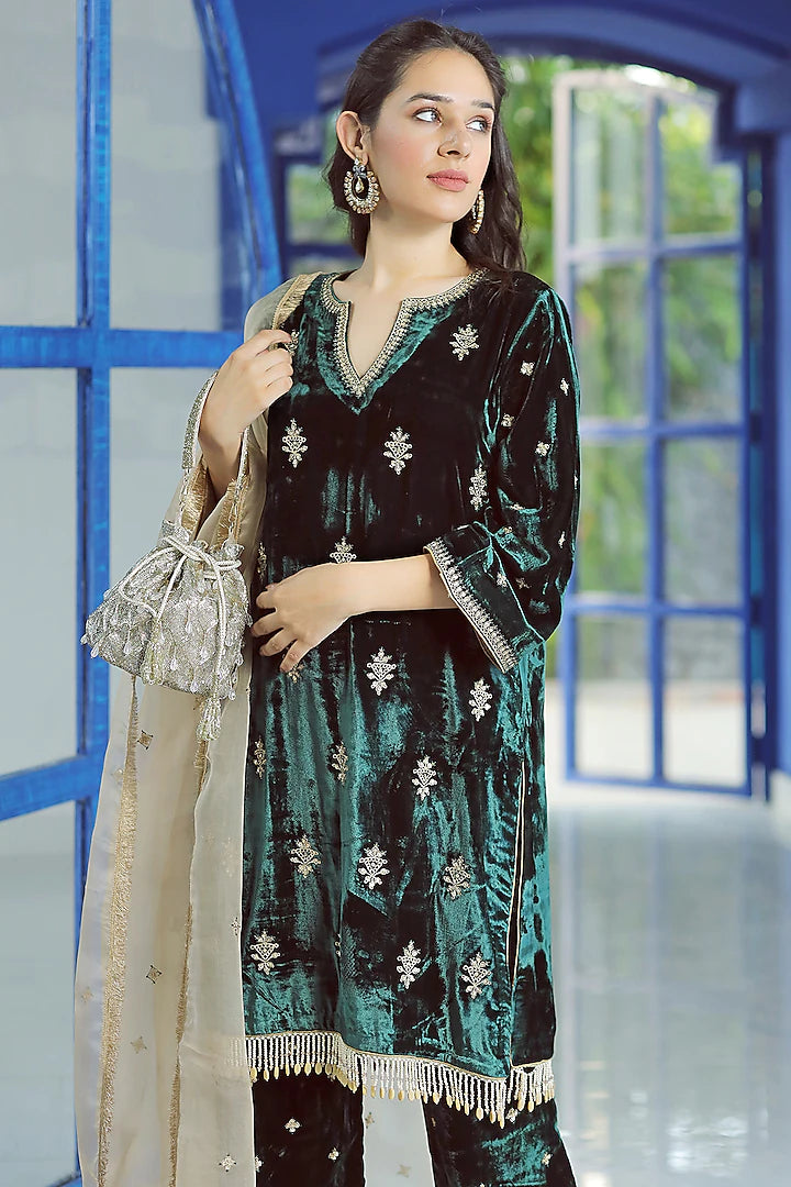 Traditional Leaning Bottle Green Kurta Set- Indian Clothing in Denver, Co and Aurora, CO- India Fashion x 5XL