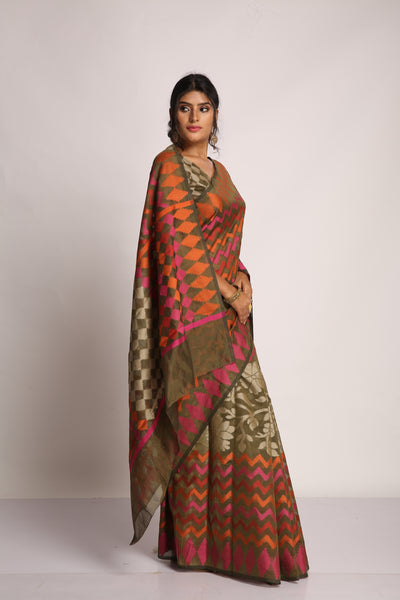 Brown Zig and Zag Saree Indian Clothing in Denver, CO, Aurora, CO, Boulder, CO, Fort Collins, CO, Colorado Springs, CO, Parker, CO, Highlands Ranch, CO, Cherry Creek, CO, Centennial, CO, and Longmont, CO. NATIONWIDE SHIPPING USA- India Fashion X