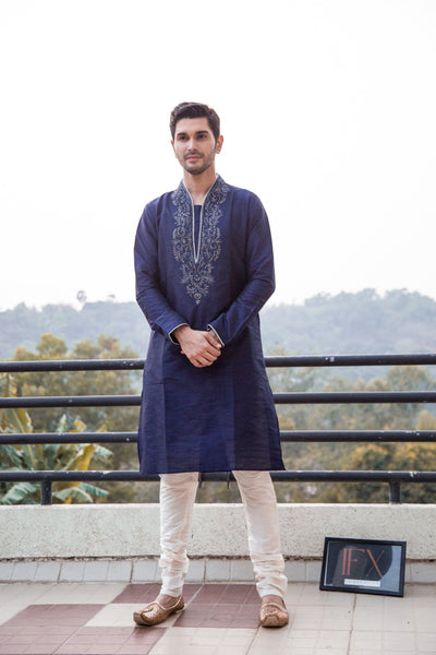 Navy Blue Buttonless Kurta Set Indian Clothing in Denver, CO, Aurora, CO, Boulder, CO, Fort Collins, CO, Colorado Springs, CO, Parker, CO, Highlands Ranch, CO, Cherry Creek, CO, Centennial, CO, and Longmont, CO. NATIONWIDE SHIPPING USA- India Fashion X