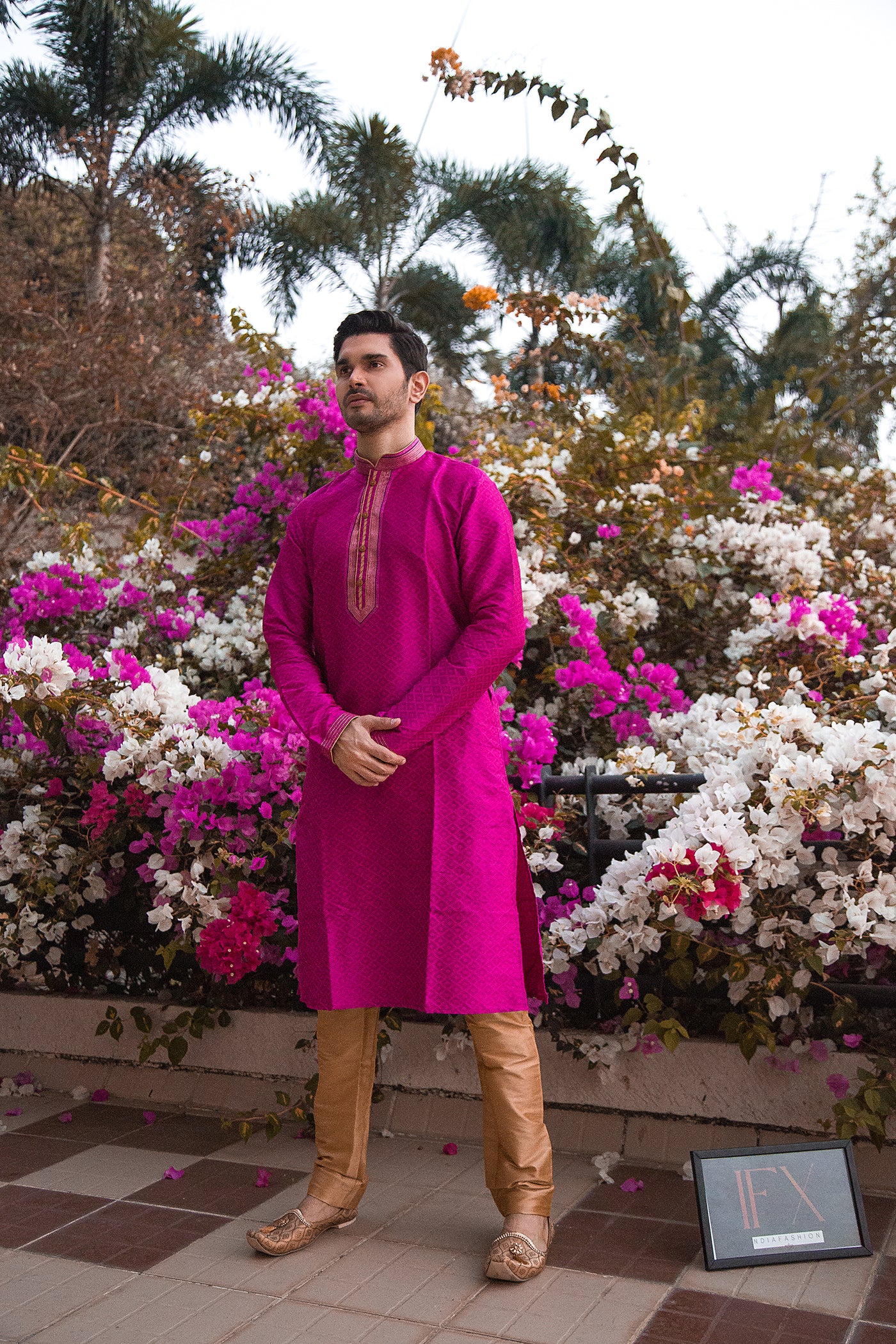 Magenta Embroidered Kurta Set Indian Clothing in Denver, CO, Aurora, CO, Boulder, CO, Fort Collins, CO, Colorado Springs, CO, Parker, CO, Highlands Ranch, CO, Cherry Creek, CO, Centennial, CO, and Longmont, CO. NATIONWIDE SHIPPING USA- India Fashion X