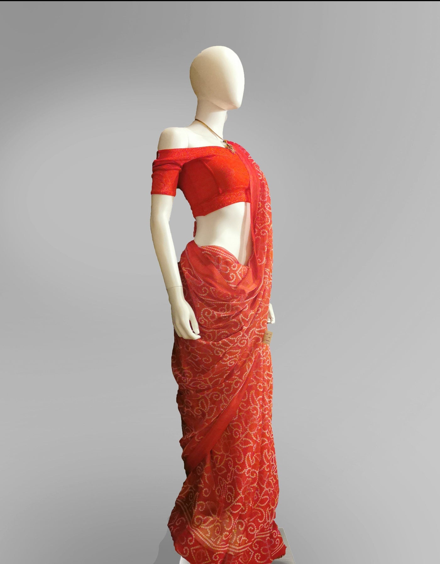 Red Henna Print Saree Indian Clothing in Denver, CO, Aurora, CO, Boulder, CO, Fort Collins, CO, Colorado Springs, CO, Parker, CO, Highlands Ranch, CO, Cherry Creek, CO, Centennial, CO, and Longmont, CO. NATIONWIDE SHIPPING USA- India Fashion X