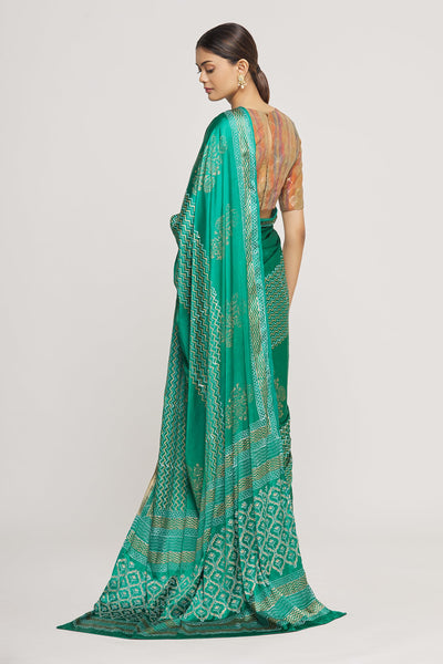 Green Madras Silk Saree - Indian Clothing in Denver, CO, Aurora, CO, Boulder, CO, Fort Collins, CO, Colorado Springs, CO, Parker, CO, Highlands Ranch, CO, Cherry Creek, CO, Centennial, CO, and Longmont, CO. Nationwide shipping USA - India Fashion X