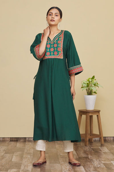 Green Geometric Print Kurta - Indian Clothing in Denver, CO, Aurora, CO, Boulder, CO, Fort Collins, CO, Colorado Springs, CO, Parker, CO, Highlands Ranch, CO, Cherry Creek, CO, Centennial, CO, and Longmont, CO. Nationwide shipping USA - India Fashion X