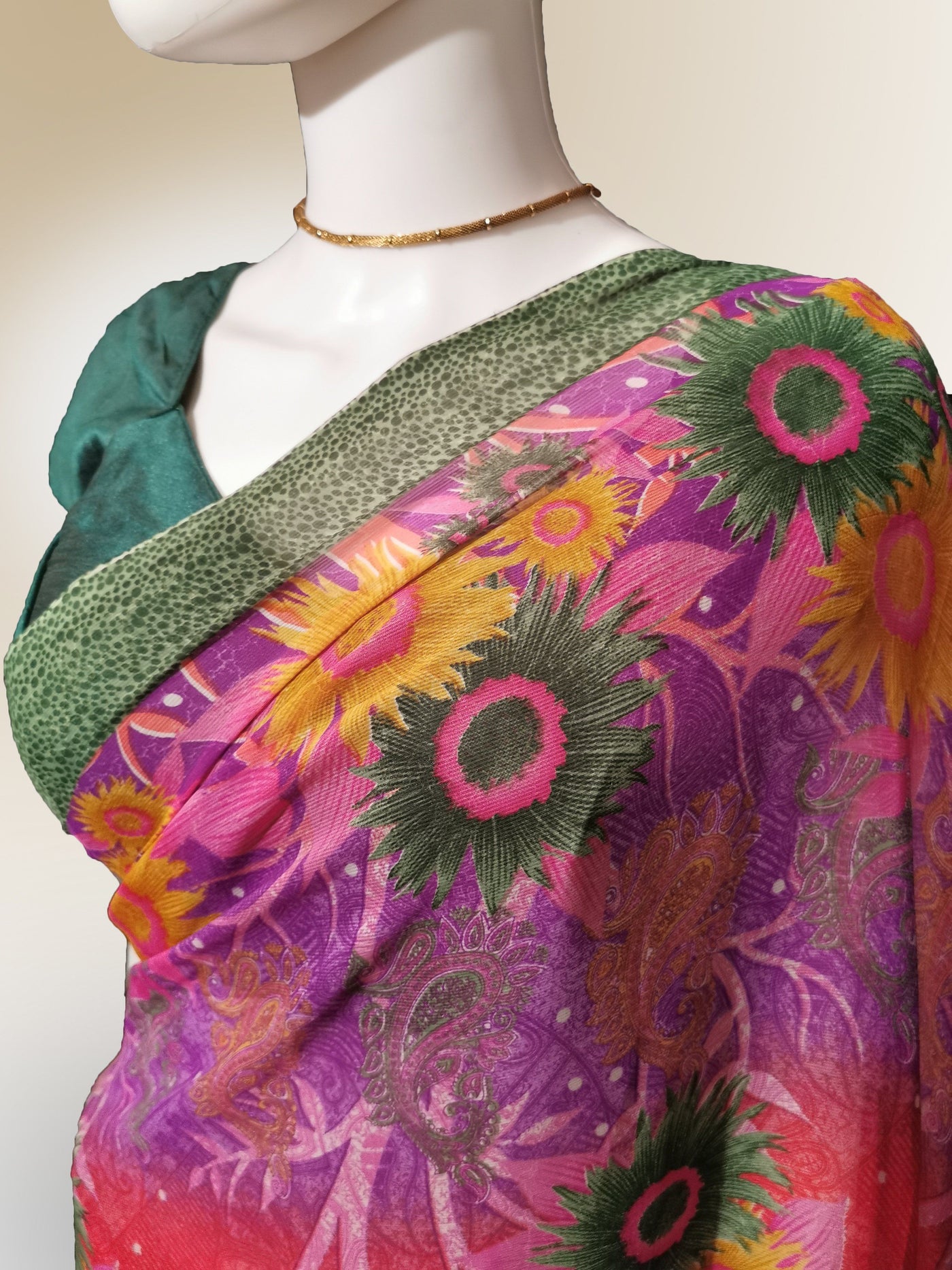Saree in Tropical Floral Motif Indian Clothing in Denver, CO, Aurora, CO, Boulder, CO, Fort Collins, CO, Colorado Springs, CO, Parker, CO, Highlands Ranch, CO, Cherry Creek, CO, Centennial, CO, and Longmont, CO. NATIONWIDE SHIPPING USA- India Fashion X