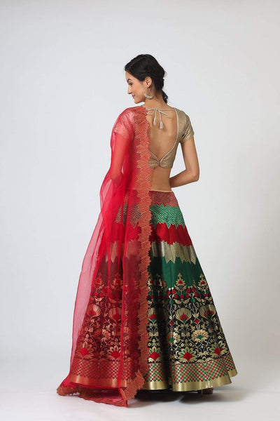 Black Base Brocade Lehenga Indian Clothing in Denver, CO, Aurora, CO, Boulder, CO, Fort Collins, CO, Colorado Springs, CO, Parker, CO, Highlands Ranch, CO, Cherry Creek, CO, Centennial, CO, and Longmont, CO. NATIONWIDE SHIPPING USA- India Fashion X