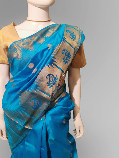 Vibrant Blue Saree Indian Clothing in Denver, CO, Aurora, CO, Boulder, CO, Fort Collins, CO, Colorado Springs, CO, Parker, CO, Highlands Ranch, CO, Cherry Creek, CO, Centennial, CO, and Longmont, CO. NATIONWIDE SHIPPING USA- India Fashion X