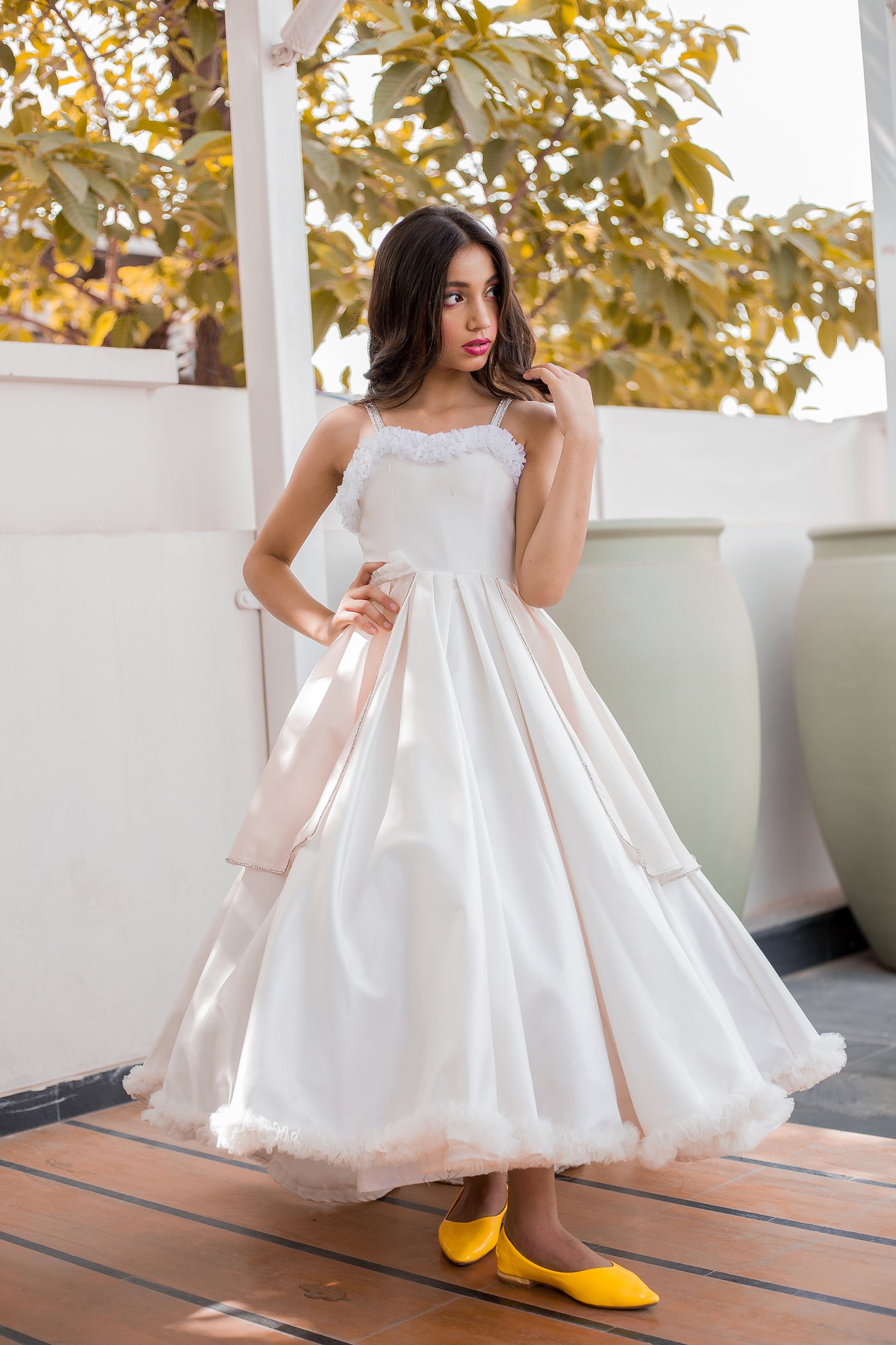 Girls' White Anarkali Gown Indian Clothing in Denver, CO, Aurora, CO, Boulder, CO, Fort Collins, CO, Colorado Springs, CO, Parker, CO, Highlands Ranch, CO, Cherry Creek, CO, Centennial, CO, and Longmont, CO. NATIONWIDE SHIPPING USA- India Fashion X