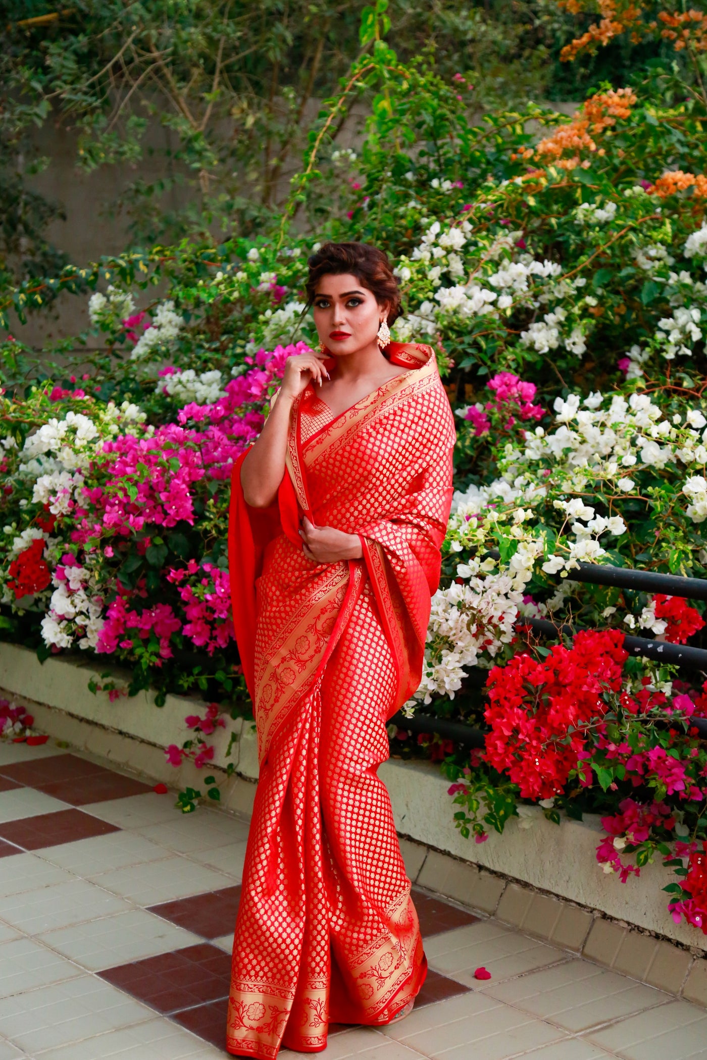 Red Banarasi Silk Saree Indian Clothing in Denver, CO, Aurora, CO, Boulder, CO, Fort Collins, CO, Colorado Springs, CO, Parker, CO, Highlands Ranch, CO, Cherry Creek, CO, Centennial, CO, and Longmont, CO. NATIONWIDE SHIPPING USA- India Fashion X