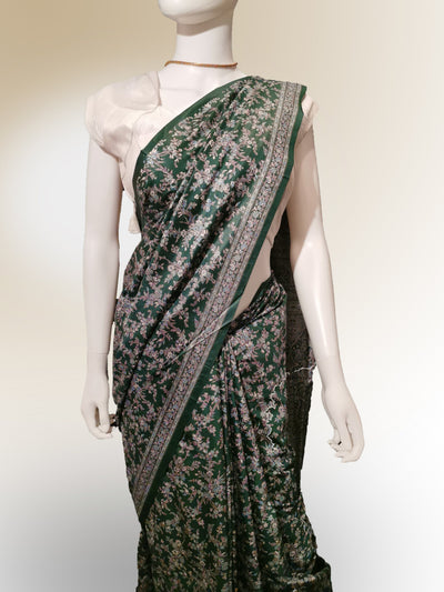 Saree in Green and Pink Featured in Traditional Style Print Indian Clothing in Denver, CO, Aurora, CO, Boulder, CO, Fort Collins, CO, Colorado Springs, CO, Parker, CO, Highlands Ranch, CO, Cherry Creek, CO, Centennial, CO, and Longmont, CO. NATIONWIDE SHIPPING USA- India Fashion X
