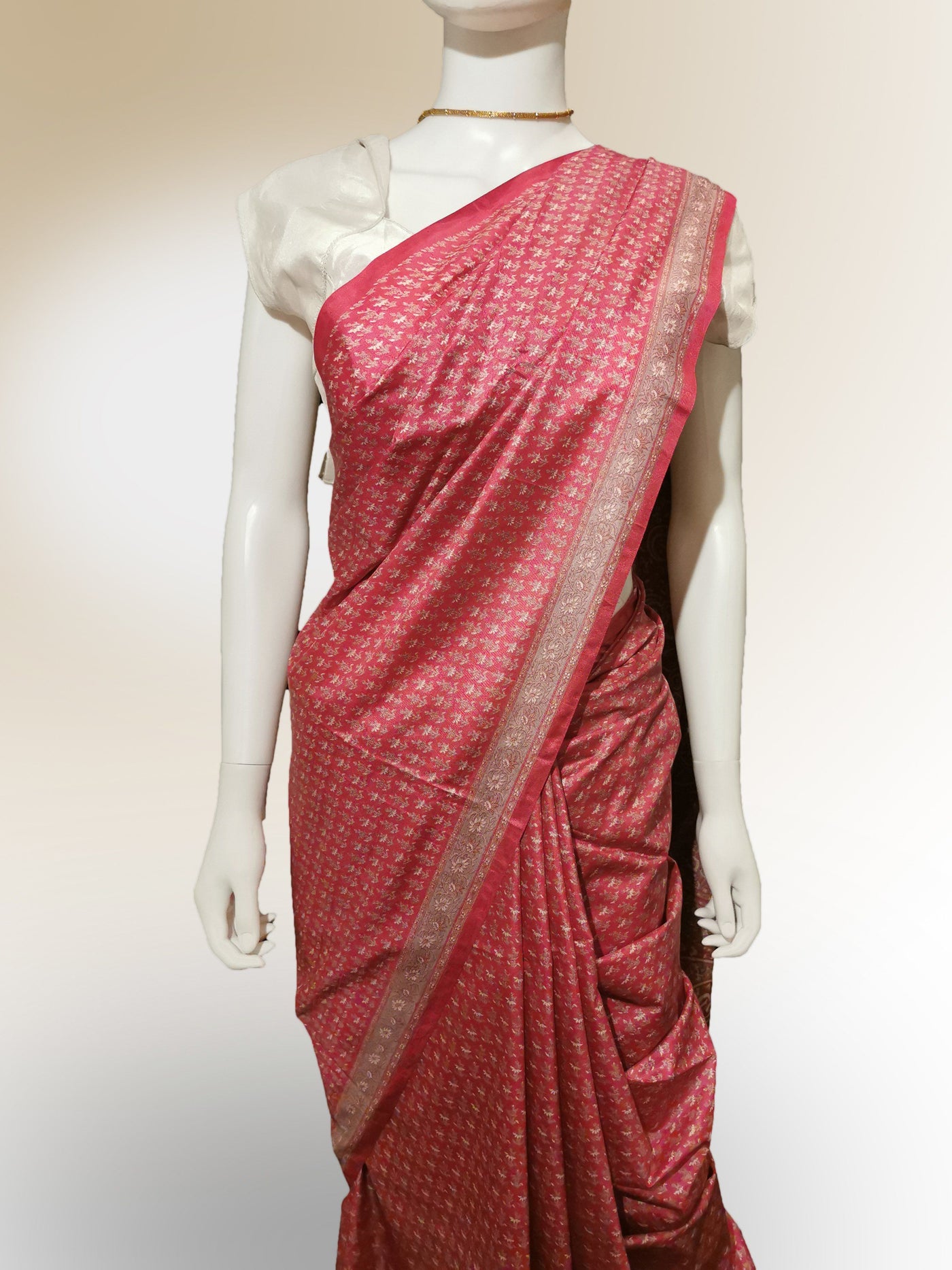 Saree in Pink and Gold in Traditional Print - Indian Clothing in Denver, CO, Aurora, CO, Boulder, CO, Fort Collins, CO, Colorado Springs, CO, Parker, CO, Highlands Ranch, CO, Cherry Creek, CO, Centennial, CO, and Longmont, CO. Nationwide shipping USA - India Fashion X