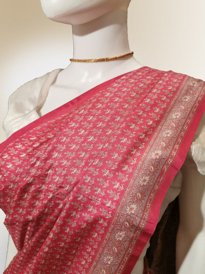 Saree in Pink and Gold in Traditional Print - Indian Clothing in Denver, CO, Aurora, CO, Boulder, CO, Fort Collins, CO, Colorado Springs, CO, Parker, CO, Highlands Ranch, CO, Cherry Creek, CO, Centennial, CO, and Longmont, CO. Nationwide shipping USA - India Fashion X
