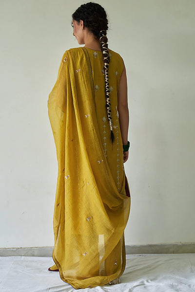 Turmeric Yellow Suit Set - Indian Clothing in Denver, CO, Aurora, CO, Boulder, CO, Fort Collins, CO, Colorado Springs, CO, Parker, CO, Highlands Ranch, CO, Cherry Creek, CO, Centennial, CO, and Longmont, CO. Nationwide shipping USA - India Fashion X