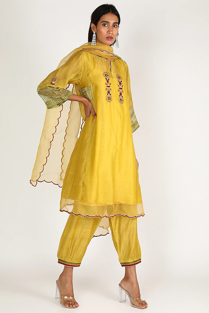 Yellow Chanderi Salwar Set - Indian Clothing in Denver, CO, Aurora, CO, Boulder, CO, Fort Collins, CO, Colorado Springs, CO, Parker, CO, Highlands Ranch, CO, Cherry Creek, CO, Centennial, CO, and Longmont, CO. Nationwide shipping USA - India Fashion X