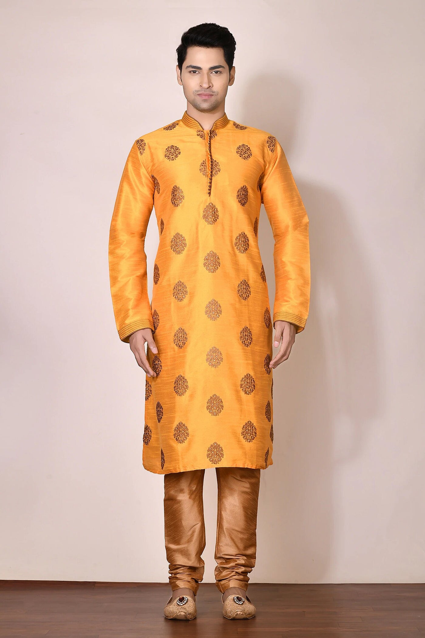Orange Kurta Set Indian Clothing in Denver, CO, Aurora, CO, Boulder, CO, Fort Collins, CO, Colorado Springs, CO, Parker, CO, Highlands Ranch, CO, Cherry Creek, CO, Centennial, CO, and Longmont, CO. NATIONWIDE SHIPPING USA- India Fashion X
