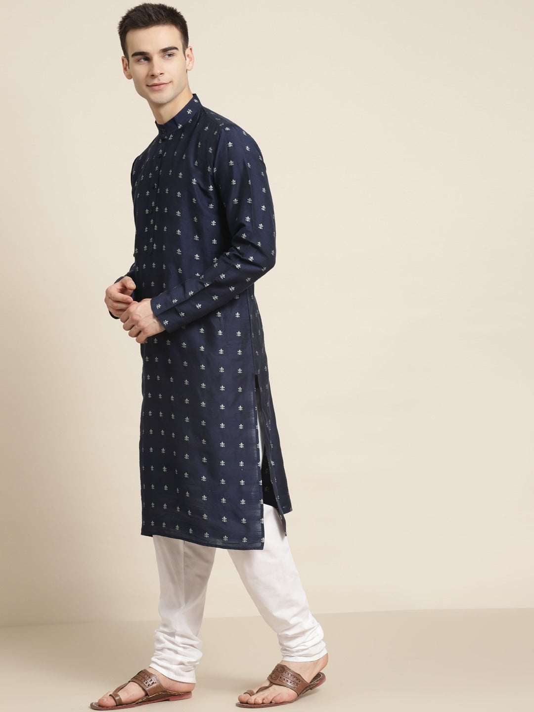 Navy White Kurta Set Indian Clothing in Denver, CO, Aurora, CO, Boulder, CO, Fort Collins, CO, Colorado Springs, CO, Parker, CO, Highlands Ranch, CO, Cherry Creek, CO, Centennial, CO, and Longmont, CO. NATIONWIDE SHIPPING USA- India Fashion X