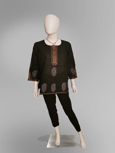 3/4 Sleeve Kurti Top in Black Indian Clothing in Denver, CO, Aurora, CO, Boulder, CO, Fort Collins, CO, Colorado Springs, CO, Parker, CO, Highlands Ranch, CO, Cherry Creek, CO, Centennial, CO, and Longmont, CO. NATIONWIDE SHIPPING USA- India Fashion X