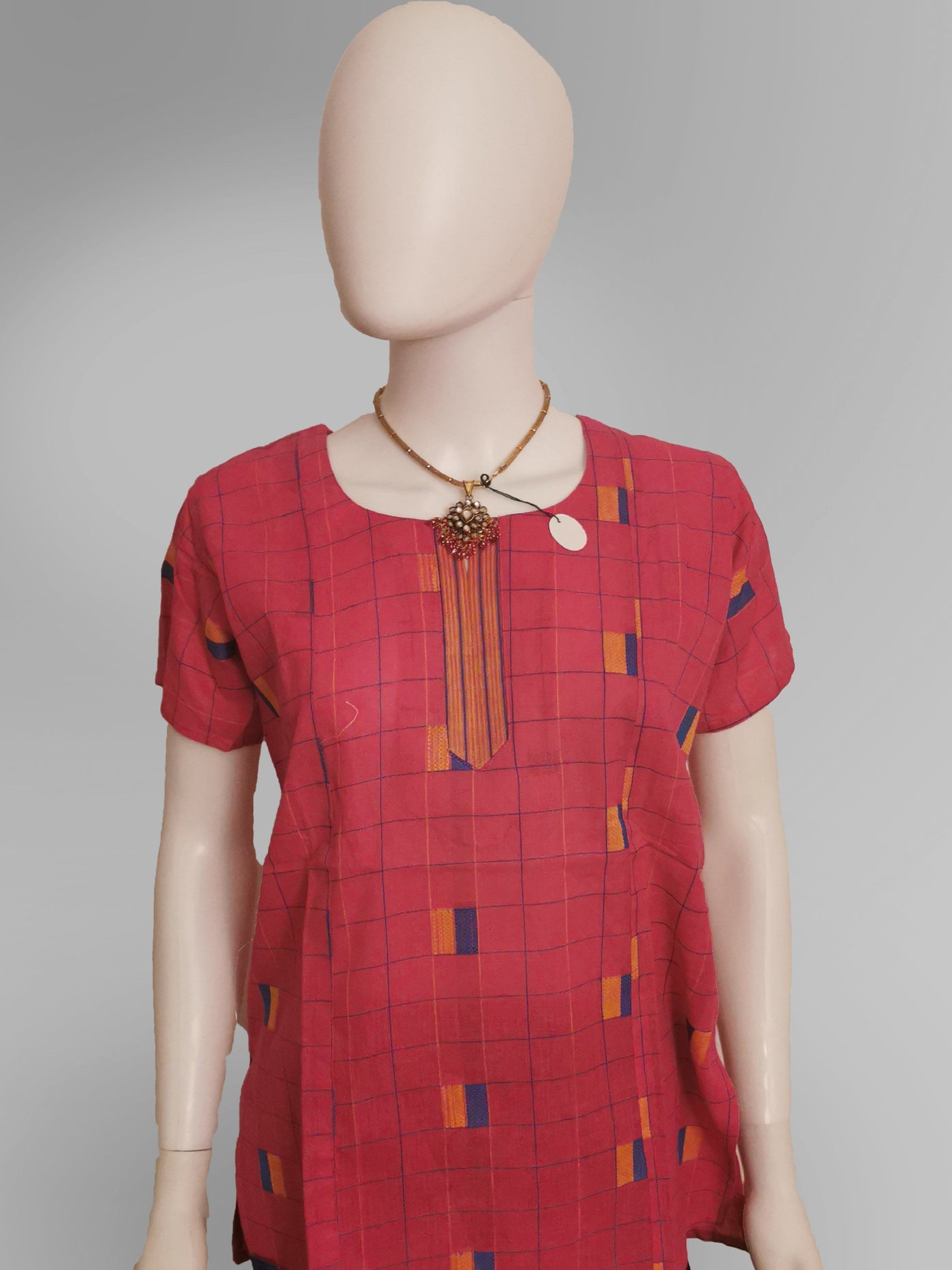 Kurti Top in Print Design - Indian Clothing in Denver, CO, Aurora, CO, Boulder, CO, Fort Collins, CO, Colorado Springs, CO, Parker, CO, Highlands Ranch, CO, Cherry Creek, CO, Centennial, CO, and Longmont, CO. Nationwide shipping USA - India Fashion X