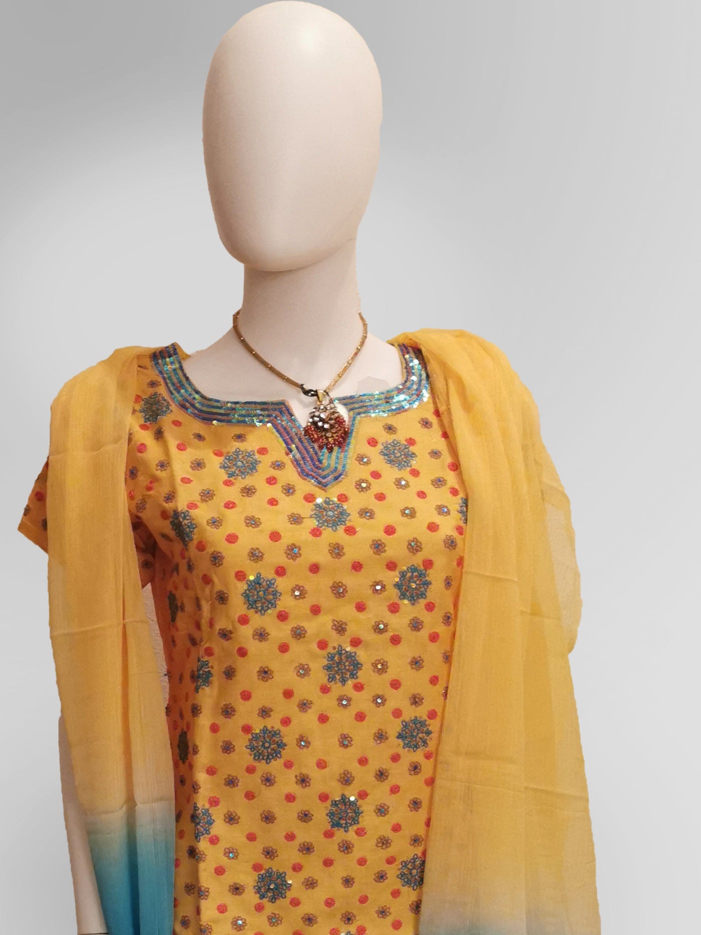 Salwar-Kameez in Yellow - Indian Clothing in Denver, CO, Aurora, CO, Boulder, CO, Fort Collins, CO, Colorado Springs, CO, Parker, CO, Highlands Ranch, CO, Cherry Creek, CO, Centennial, CO, and Longmont, CO. Nationwide shipping USA - India Fashion X