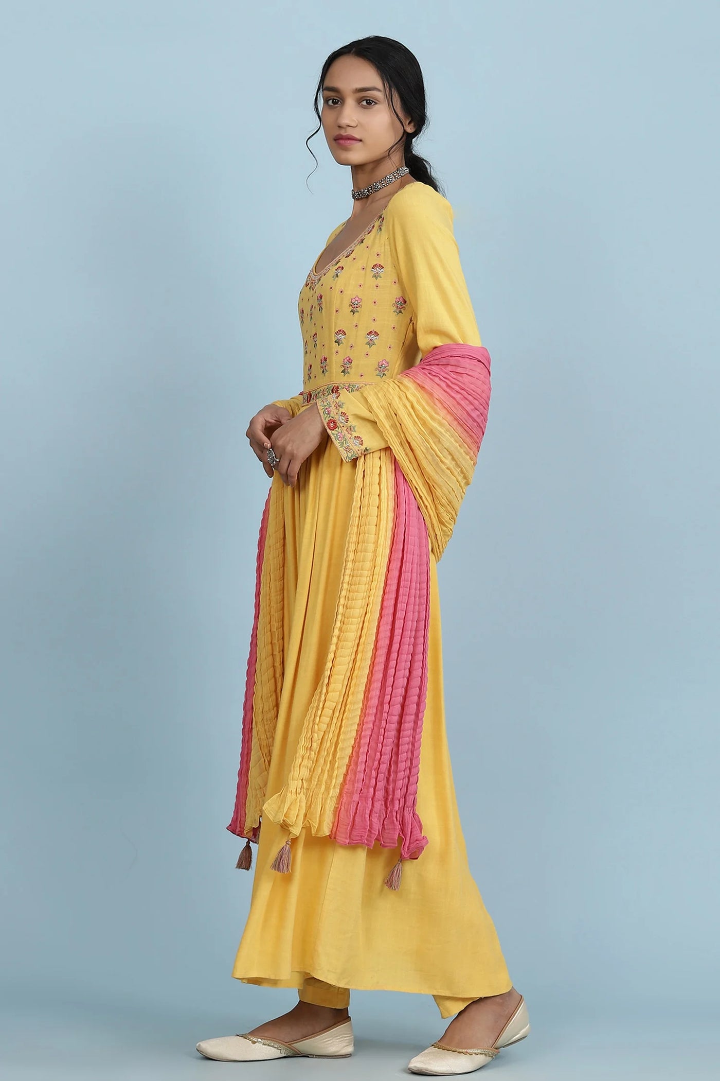 Yellow Slub Anarkali Set Indian Clothing in Denver, CO, Aurora, CO, Boulder, CO, Fort Collins, CO, Colorado Springs, CO, Parker, CO, Highlands Ranch, CO, Cherry Creek, CO, Centennial, CO, and Longmont, CO. NATIONWIDE SHIPPING USA- India Fashion X