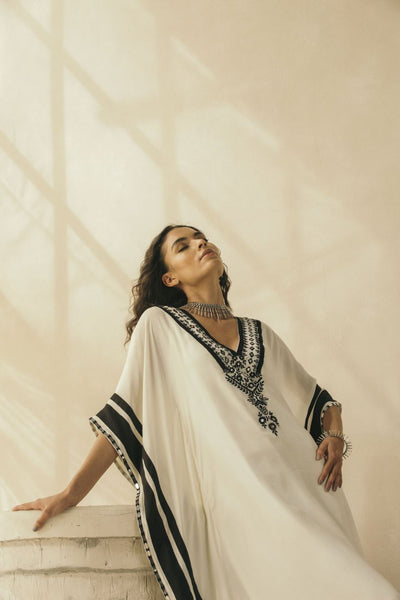 Ebony and Ivory Kaftan - Indian Clothing in Denver, CO, Aurora, CO, Boulder, CO, Fort Collins, CO, Colorado Springs, CO, Parker, CO, Highlands Ranch, CO, Cherry Creek, CO, Centennial, CO, and Longmont, CO. Nationwide shipping USA - India Fashion X