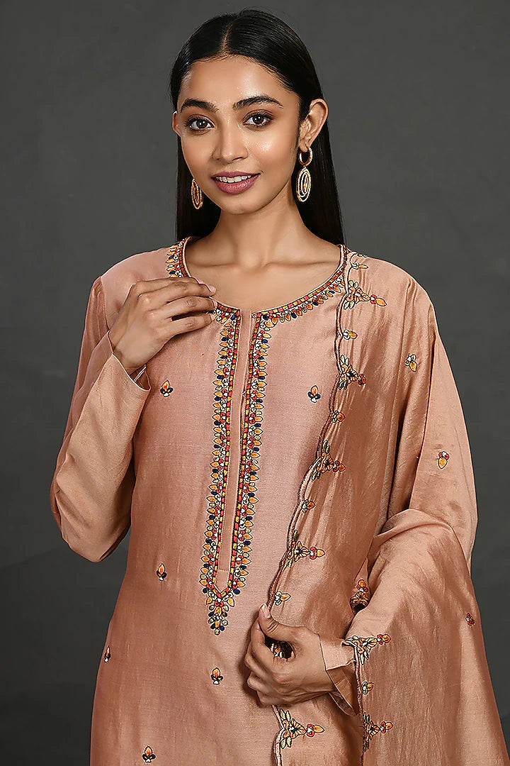 Peach A-Line Kurta Set - Indian Clothing in Denver, CO, Aurora, CO, Boulder, CO, Fort Collins, CO, Colorado Springs, CO, Parker, CO, Highlands Ranch, CO, Cherry Creek, CO, Centennial, CO, and Longmont, CO. Nationwide shipping USA - India Fashion X