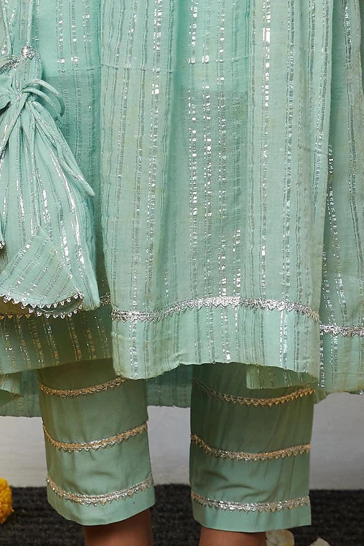 Pastel Green Kurta Set - Indian Clothing in Denver, CO, Aurora, CO, Boulder, CO, Fort Collins, CO, Colorado Springs, CO, Parker, CO, Highlands Ranch, CO, Cherry Creek, CO, Centennial, CO, and Longmont, CO. Nationwide shipping USA - India Fashion X