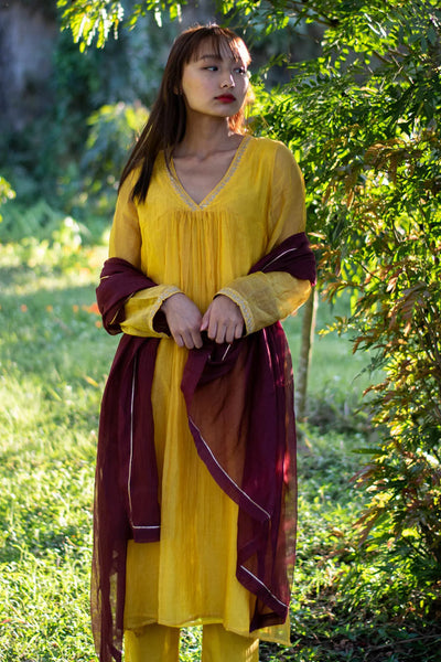 Yellow Handwoven Kurta Set Indian Clothing in Denver, CO, Aurora, CO, Boulder, CO, Fort Collins, CO, Colorado Springs, CO, Parker, CO, Highlands Ranch, CO, Cherry Creek, CO, Centennial, CO, and Longmont, CO. NATIONWIDE SHIPPING USA- India Fashion X