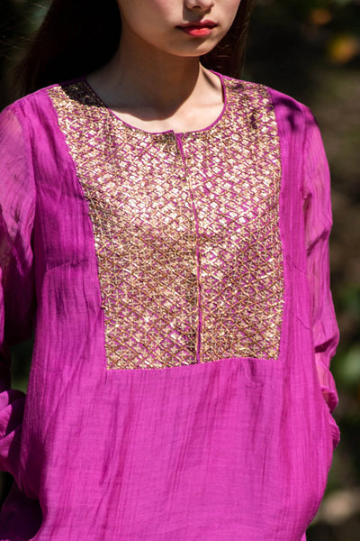 Purple Handwoven Kurta Set Indian Clothing in Denver, CO, Aurora, CO, Boulder, CO, Fort Collins, CO, Colorado Springs, CO, Parker, CO, Highlands Ranch, CO, Cherry Creek, CO, Centennial, CO, and Longmont, CO. NATIONWIDE SHIPPING USA- India Fashion X