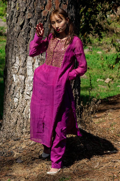 Purple Handwoven Kurta Set Indian Clothing in Denver, CO, Aurora, CO, Boulder, CO, Fort Collins, CO, Colorado Springs, CO, Parker, CO, Highlands Ranch, CO, Cherry Creek, CO, Centennial, CO, and Longmont, CO. NATIONWIDE SHIPPING USA- India Fashion X