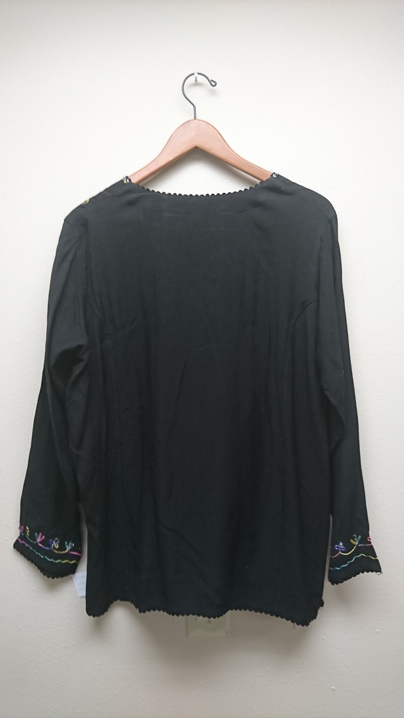 Kurti Blouse Top in Black - Indian Clothing in Denver, CO, Aurora, CO, Boulder, CO, Fort Collins, CO, Colorado Springs, CO, Parker, CO, Highlands Ranch, CO, Cherry Creek, CO, Centennial, CO, and Longmont, CO. Nationwide shipping USA - India Fashion X