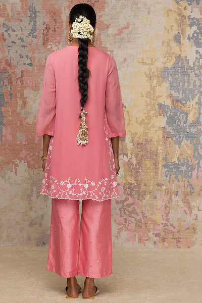 Blush Pink Embroidered Kurta Set Indian Clothing in Denver, CO, Aurora, CO, Boulder, CO, Fort Collins, CO, Colorado Springs, CO, Parker, CO, Highlands Ranch, CO, Cherry Creek, CO, Centennial, CO, and Longmont, CO. NATIONWIDE SHIPPING USA- India Fashion X