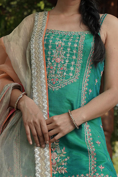 Peacock Blue Kurta Set Indian Clothing in Denver, CO, Aurora, CO, Boulder, CO, Fort Collins, CO, Colorado Springs, CO, Parker, CO, Highlands Ranch, CO, Cherry Creek, CO, Centennial, CO, and Longmont, CO. NATIONWIDE SHIPPING USA- India Fashion X