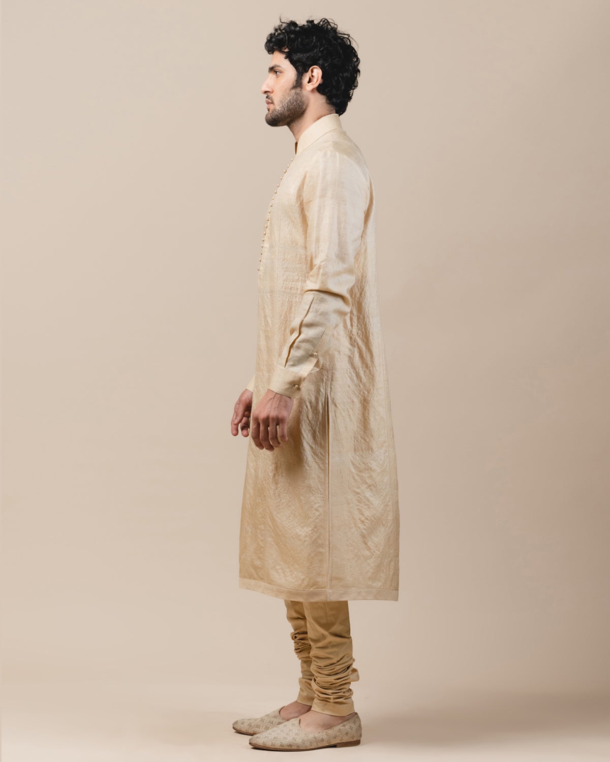 Classic Gold Silk Kurta Set Indian Clothing in Denver, CO, Aurora, CO, Boulder, CO, Fort Collins, CO, Colorado Springs, CO, Parker, CO, Highlands Ranch, CO, Cherry Creek, CO, Centennial, CO, and Longmont, CO. NATIONWIDE SHIPPING USA- India Fashion X