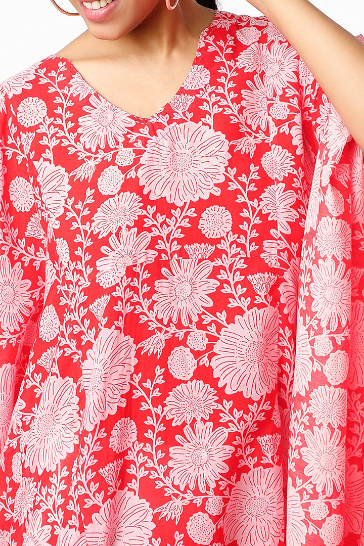 Candy Red Digital Print Kaftan Indian Clothing in Denver, CO, Aurora, CO, Boulder, CO, Fort Collins, CO, Colorado Springs, CO, Parker, CO, Highlands Ranch, CO, Cherry Creek, CO, Centennial, CO, and Longmont, CO. NATIONWIDE SHIPPING USA- India Fashion X