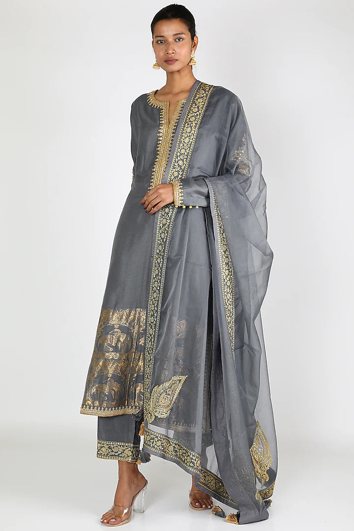 Gray Aari Kurta Salwar Set Indian Clothing in Denver, CO, Aurora, CO, Boulder, CO, Fort Collins, CO, Colorado Springs, CO, Parker, CO, Highlands Ranch, CO, Cherry Creek, CO, Centennial, CO, and Longmont, CO. NATIONWIDE SHIPPING USA- India Fashion X
