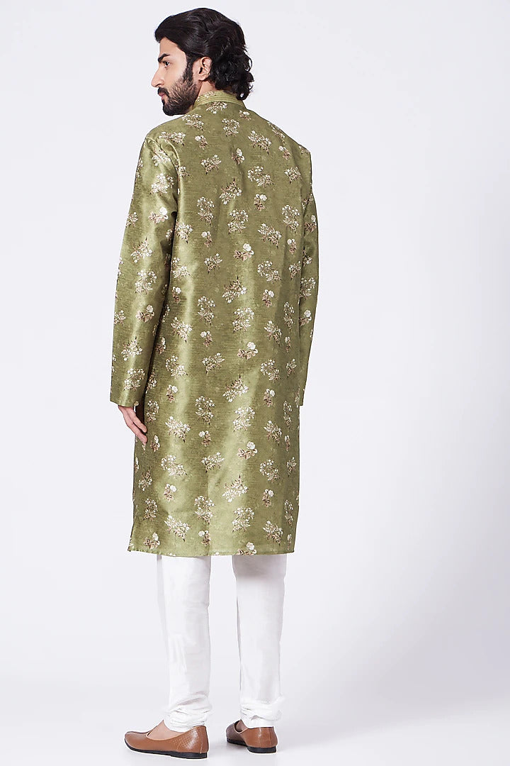 Fern Floral Kurta Set Indian Clothing in Denver, CO, Aurora, CO, Boulder, CO, Fort Collins, CO, Colorado Springs, CO, Parker, CO, Highlands Ranch, CO, Cherry Creek, CO, Centennial, CO, and Longmont, CO. NATIONWIDE SHIPPING USA- India Fashion X