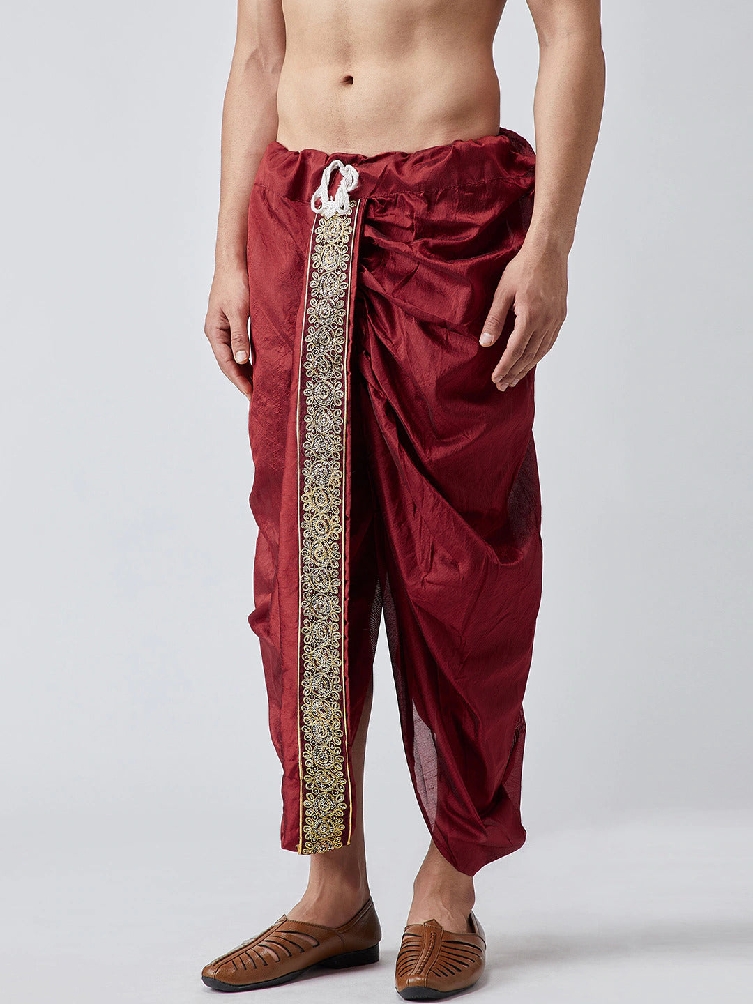 Casual Wear Plain Mens Maroon Silk Dhoti at Rs 575/piece in Kolkata | ID:  15309495730