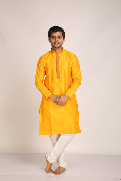 Glossed Regular Fit Kurta Indian Clothing in Denver, CO, Aurora, CO, Boulder, CO, Fort Collins, CO, Colorado Springs, CO, Parker, CO, Highlands Ranch, CO, Cherry Creek, CO, Centennial, CO, and Longmont, CO. NATIONWIDE SHIPPING USA- India Fashion X