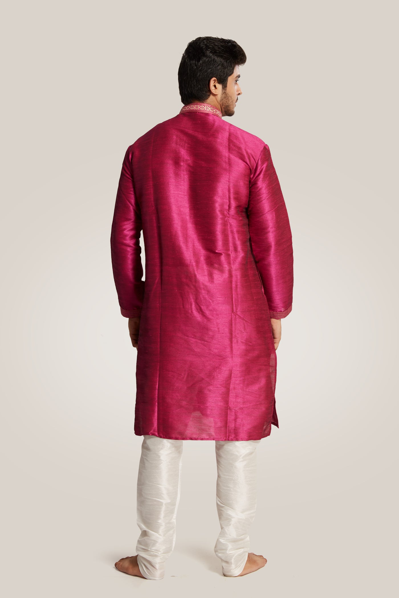 Glossed Regular Fit Kurta Indian Clothing in Denver, CO, Aurora, CO, Boulder, CO, Fort Collins, CO, Colorado Springs, CO, Parker, CO, Highlands Ranch, CO, Cherry Creek, CO, Centennial, CO, and Longmont, CO. NATIONWIDE SHIPPING USA- India Fashion X