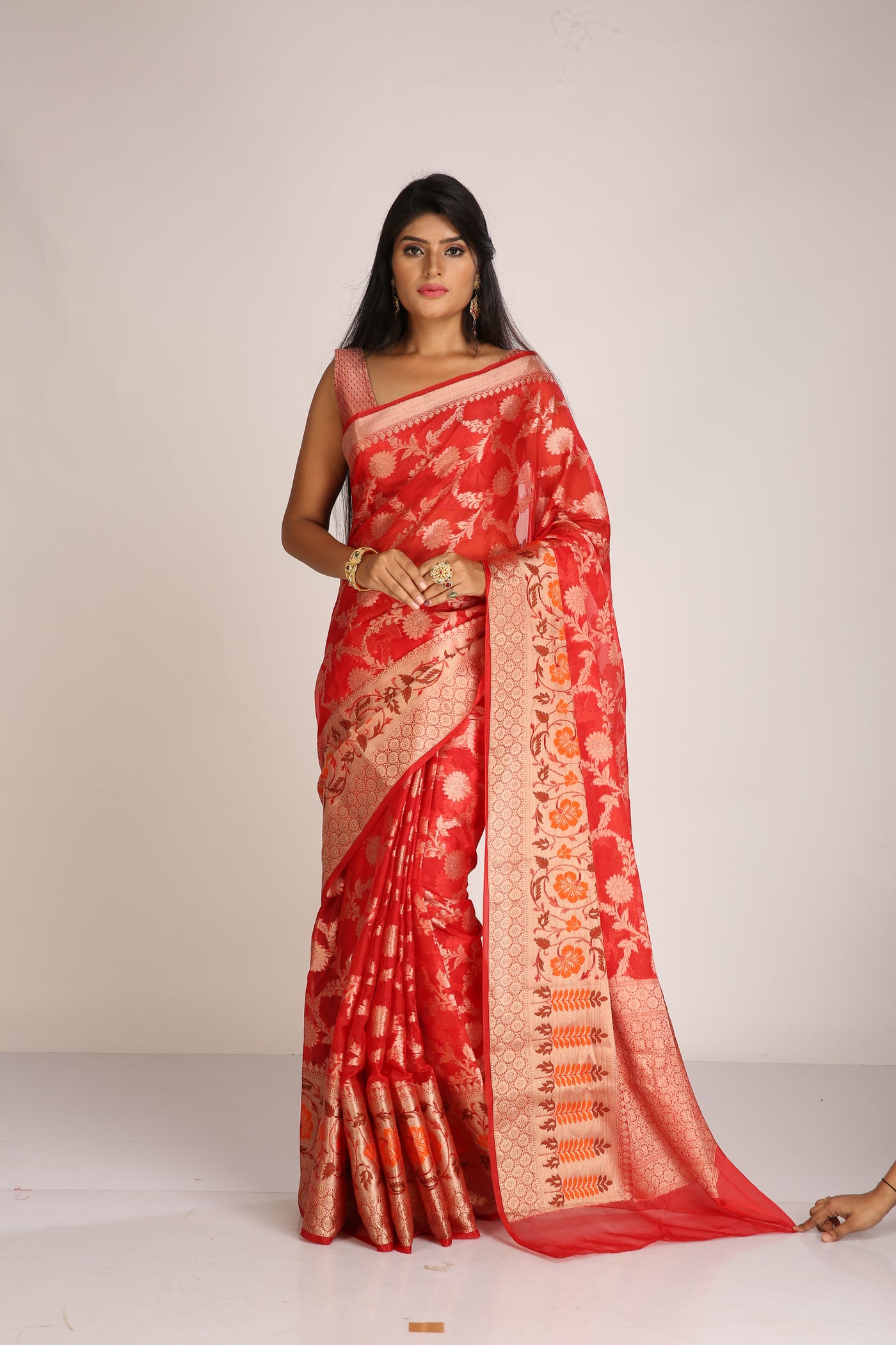 Banarsi Saree in Red with Gold - Indian Clothing in Denver, CO, Aurora, CO, Boulder, CO, Fort Collins, CO, Colorado Springs, CO, Parker, CO, Highlands Ranch, CO, Cherry Creek, CO, Centennial, CO, and Longmont, CO. Nationwide shipping USA - India Fashion X