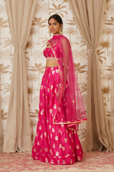 Magenta Zardosi Lehenga Set Indian Clothing in Denver, CO, Aurora, CO, Boulder, CO, Fort Collins, CO, Colorado Springs, CO, Parker, CO, Highlands Ranch, CO, Cherry Creek, CO, Centennial, CO, and Longmont, CO. NATIONWIDE SHIPPING USA- India Fashion X