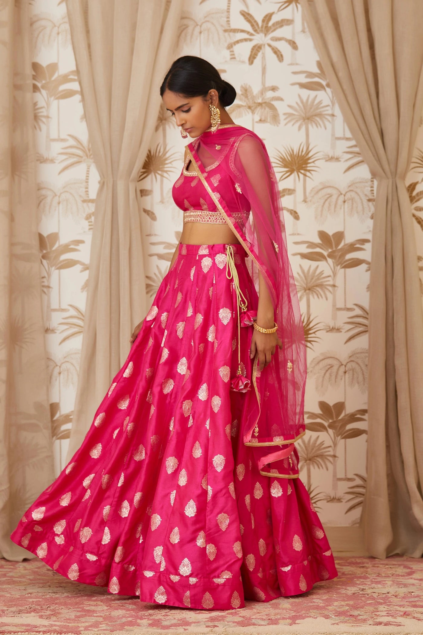 Magenta Zardosi Lehenga Set Indian Clothing in Denver, CO, Aurora, CO, Boulder, CO, Fort Collins, CO, Colorado Springs, CO, Parker, CO, Highlands Ranch, CO, Cherry Creek, CO, Centennial, CO, and Longmont, CO. NATIONWIDE SHIPPING USA- India Fashion X