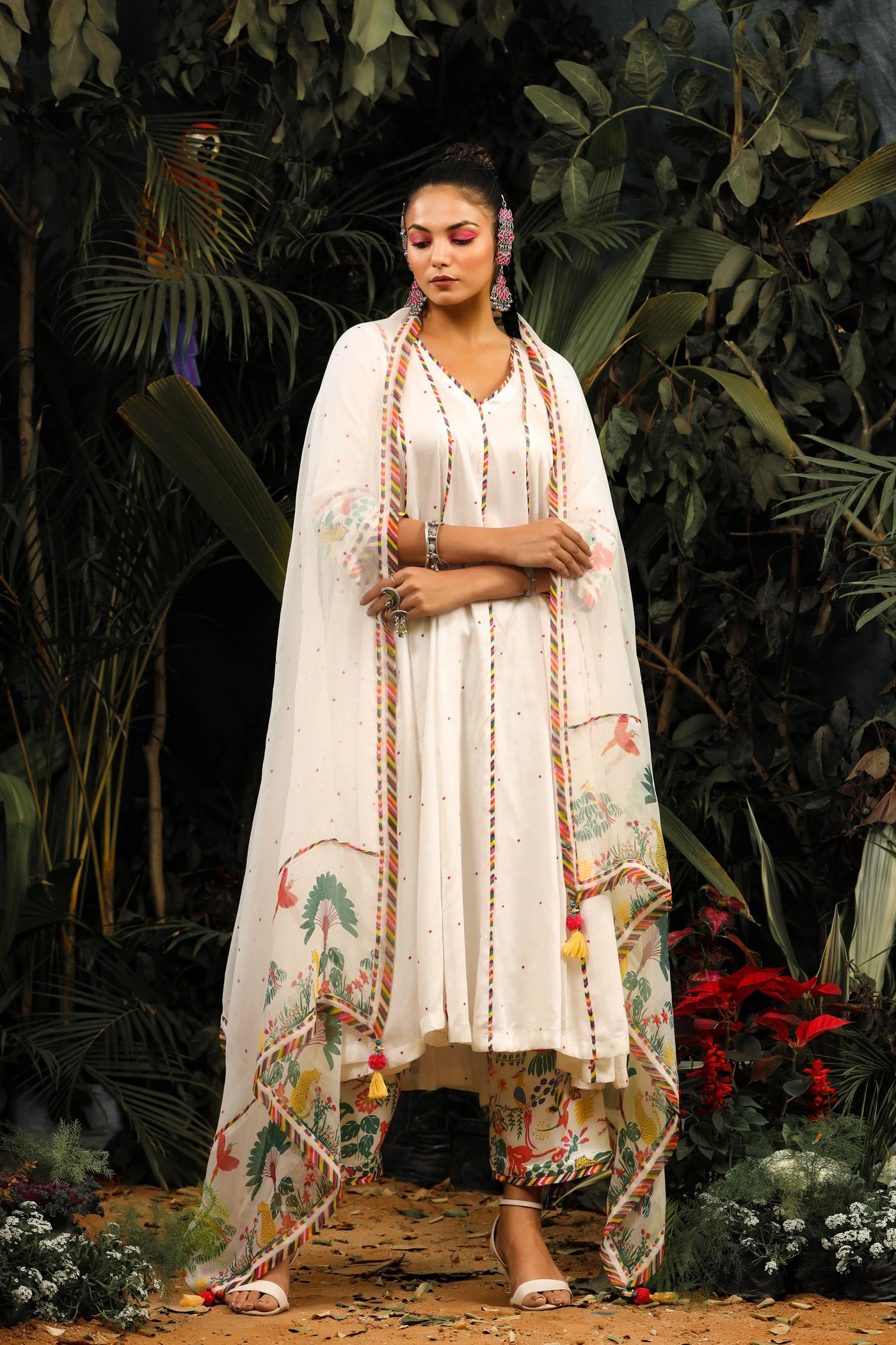 White Tropical Kalidar Anarkali Indian Clothing in Denver, CO, Aurora, CO, Boulder, CO, Fort Collins, CO, Colorado Springs, CO, Parker, CO, Highlands Ranch, CO, Cherry Creek, CO, Centennial, CO, and Longmont, CO. NATIONWIDE SHIPPING USA- India Fashion X