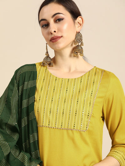 Yellow yoke Kurta - Indian Clothing in Denver, CO, Aurora, CO, Boulder, CO, Fort Collins, CO, Colorado Springs, CO, Parker, CO, Highlands Ranch, CO, Cherry Creek, CO, Centennial, CO, and Longmont, CO. Nationwide shipping USA - India Fashion X