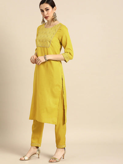 Yellow yoke Kurta - Indian Clothing in Denver, CO, Aurora, CO, Boulder, CO, Fort Collins, CO, Colorado Springs, CO, Parker, CO, Highlands Ranch, CO, Cherry Creek, CO, Centennial, CO, and Longmont, CO. Nationwide shipping USA - India Fashion X