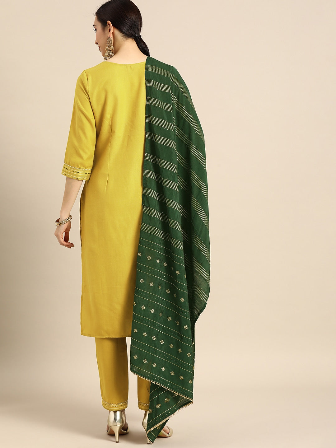 Yellow yoke Kurta - Indian Clothing in Denver, CO, Aurora, CO, Boulder, CO, Fort Collins, CO, Colorado Springs, CO, Parker, CO, Highlands Ranch, CO, Cherry Creek, CO, Centennial, CO, and Longmont, CO. Nationwide shipping USA - India Fashion X