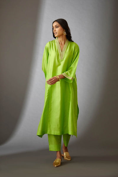 Lime Hand Embroidered Tunic Set - Indian Clothing in Denver, CO, Aurora, CO, Boulder, CO, Fort Collins, CO, Colorado Springs, CO, Parker, CO, Highlands Ranch, CO, Cherry Creek, CO, Centennial, CO, and Longmont, CO. Nationwide shipping USA - India Fashion X