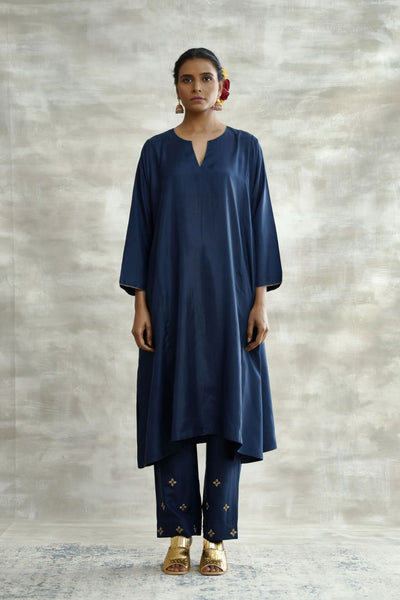 Navy Blue Silk Tunic Set - Indian Clothing in Denver, CO, Aurora, CO, Boulder, CO, Fort Collins, CO, Colorado Springs, CO, Parker, CO, Highlands Ranch, CO, Cherry Creek, CO, Centennial, CO, and Longmont, CO. Nationwide shipping USA - India Fashion X